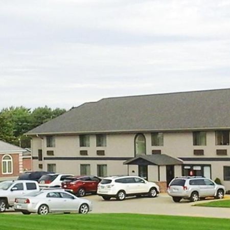 Heartland Hotel & Suites Rock Valley Bagian luar foto