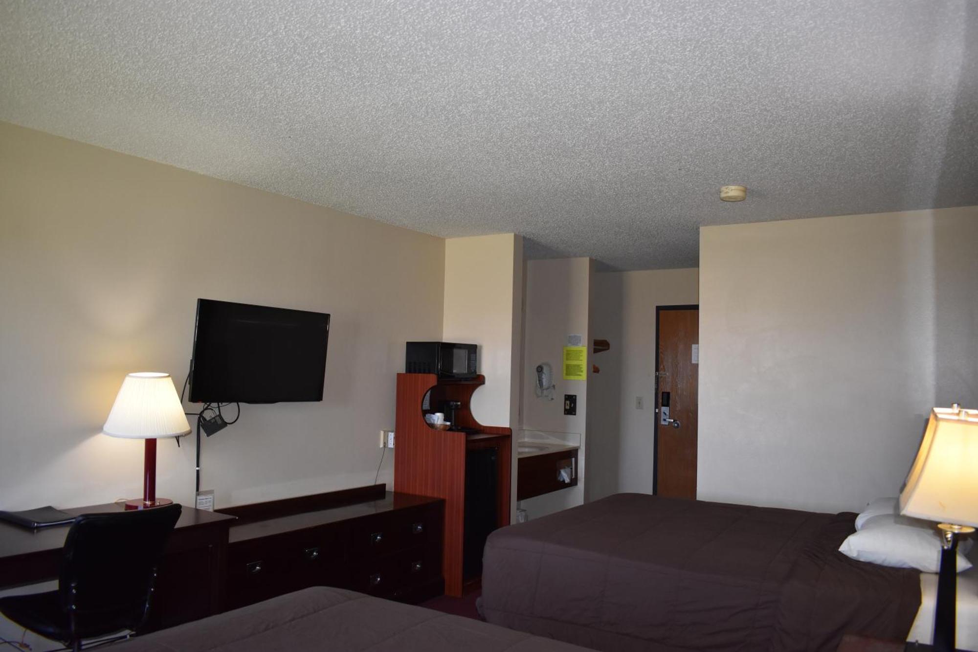 Heartland Hotel & Suites Rock Valley Bagian luar foto
