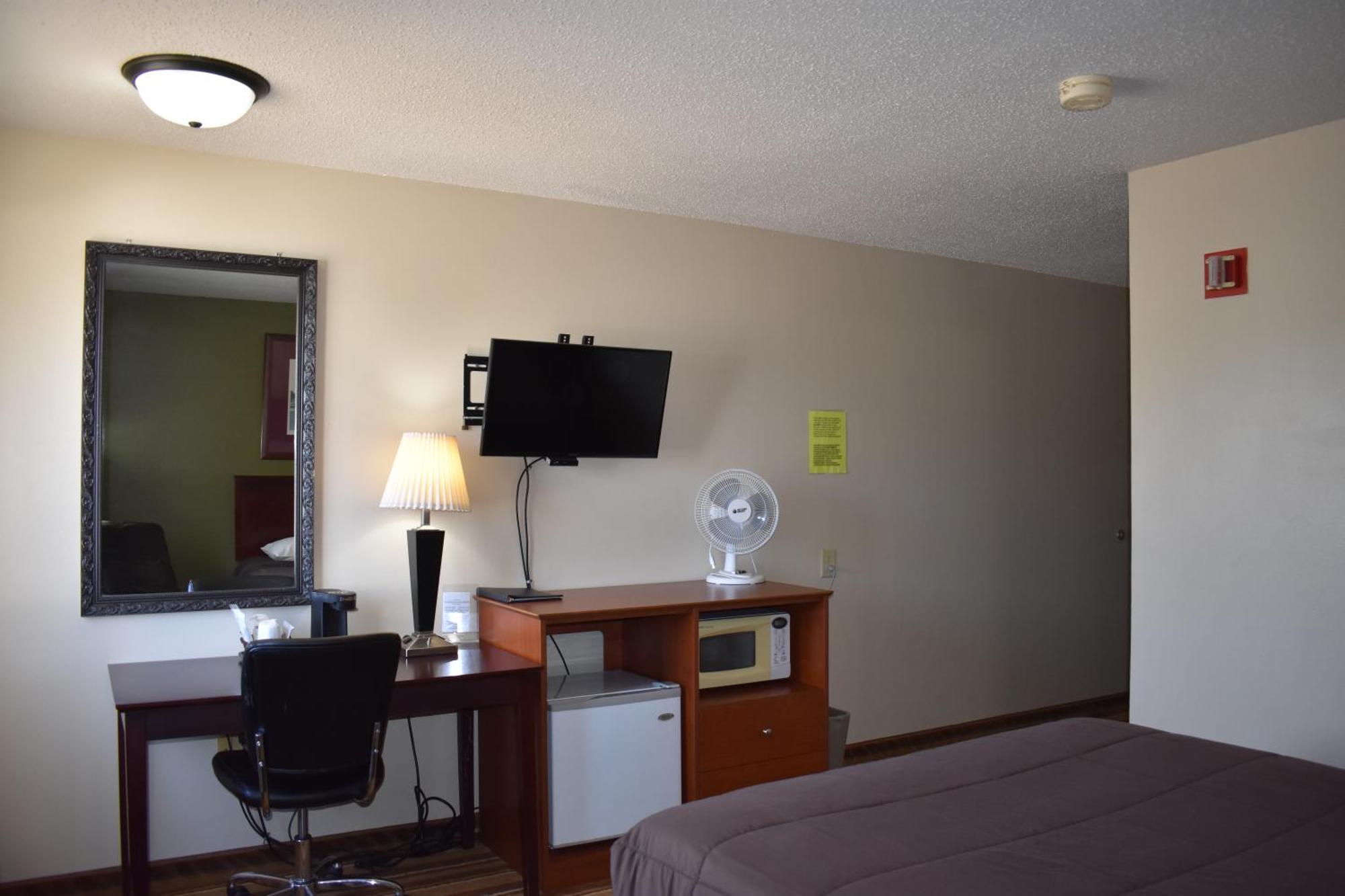 Heartland Hotel & Suites Rock Valley Bagian luar foto
