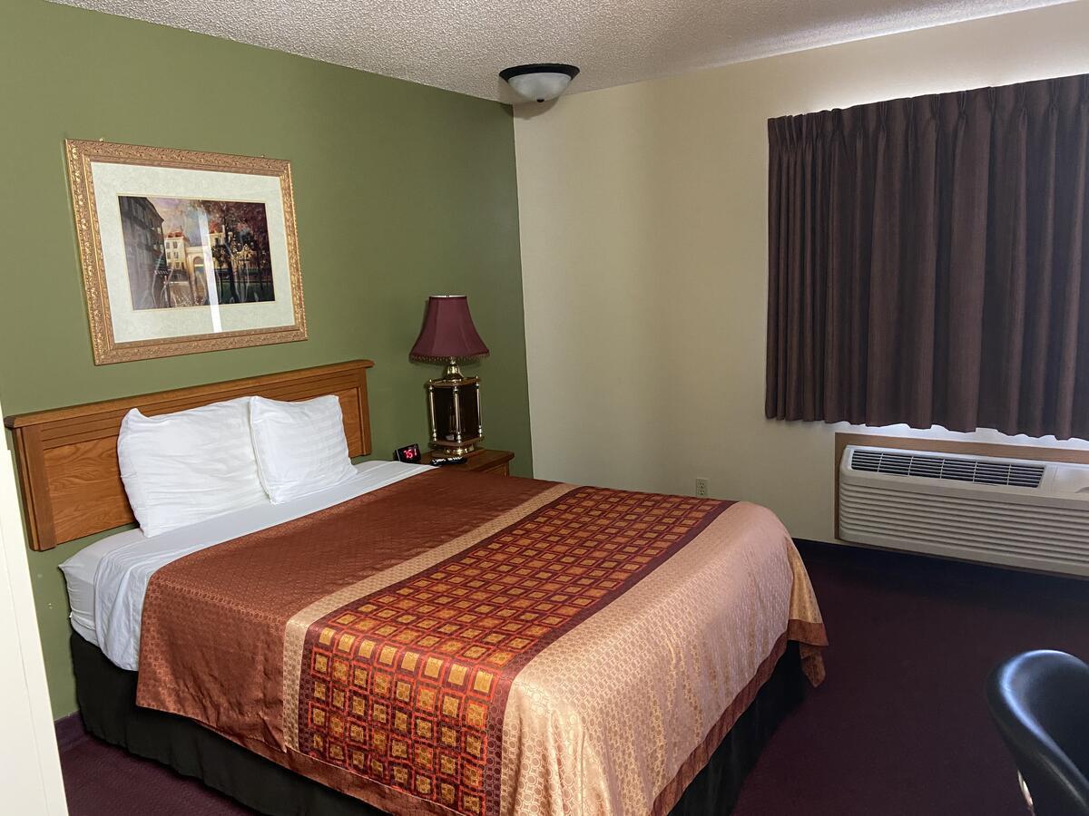Heartland Hotel & Suites Rock Valley Bagian luar foto